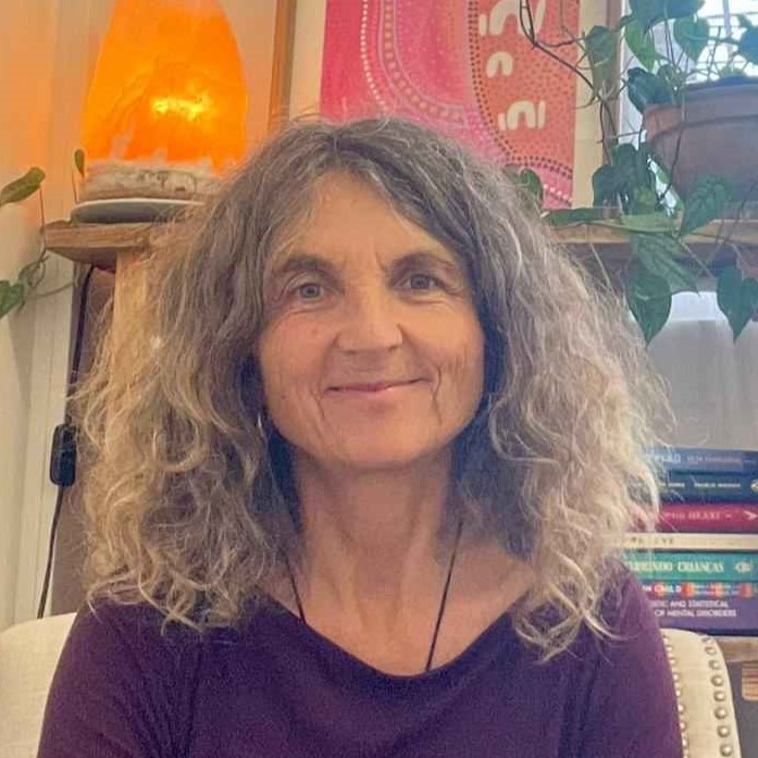 Headshot of Kirsten Killenberger, registered Art Therapist and Counsellor serving the Byron Shire.